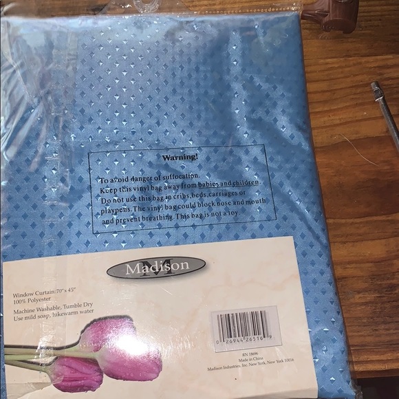 Deluxe swag window curtains 💗 - Picture 2 of 2